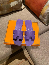 Claquettes - Cuir Véritable