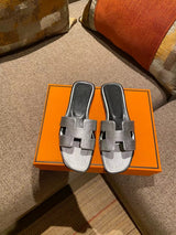 Claquettes - Cuir Véritable